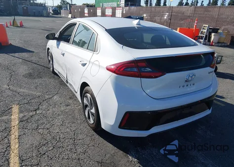 2017 Hyundai Ioniq Hybrid Sel из США, поврежденный, VIN KMHC75LC8HU031654